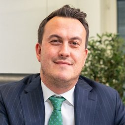 Your personal Advisor Nicolas Tixier